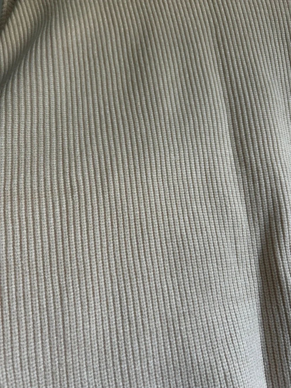 Oversized Cardigan Sweater - Picture 7 of 9